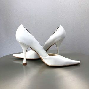 BCBG Girls Pointed Toe High Heel | Womens Size 5 | White | 3" Heel